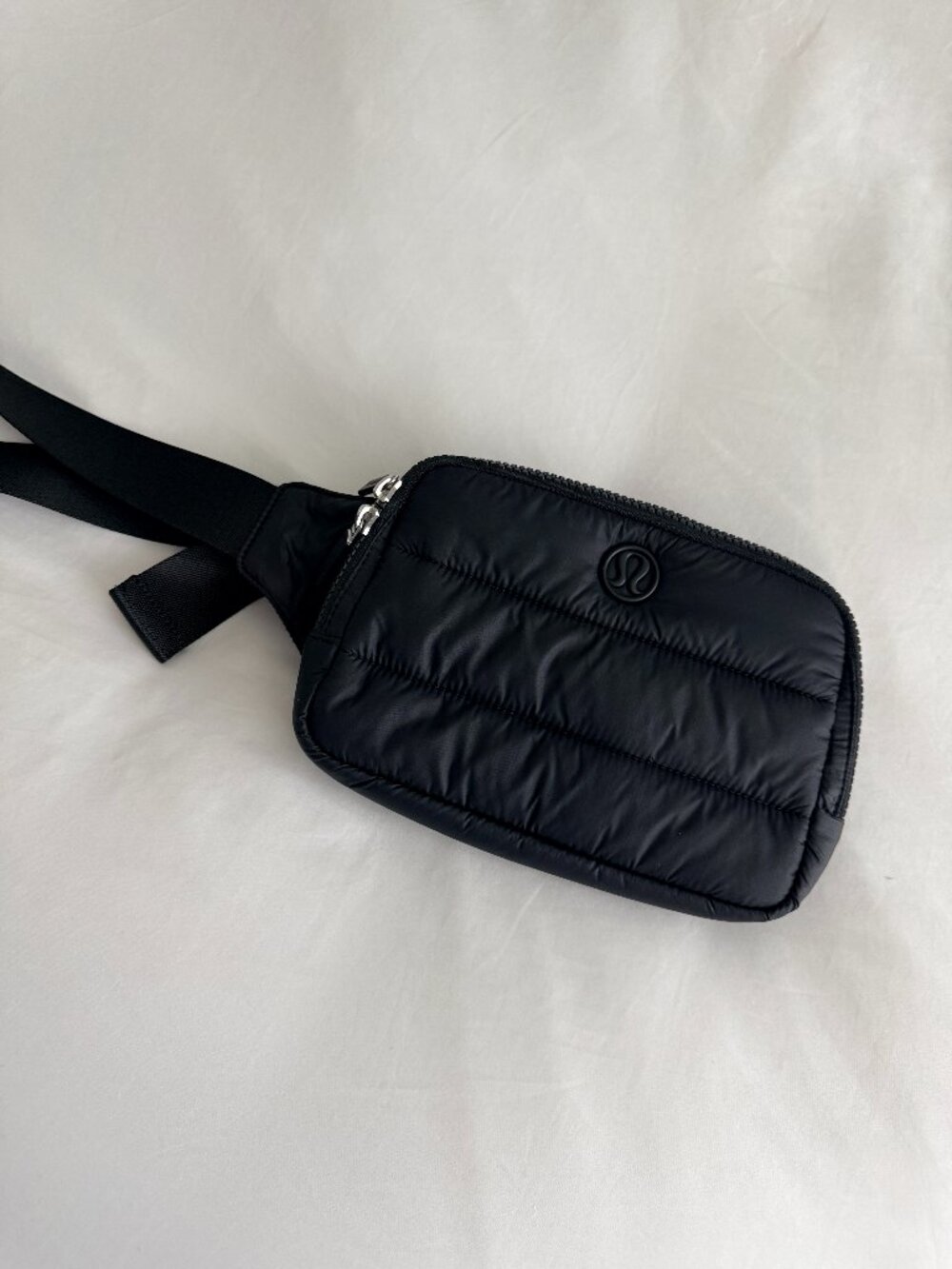 Lululemon Everywhere Belt Bag Black Large *Wunder Puff
